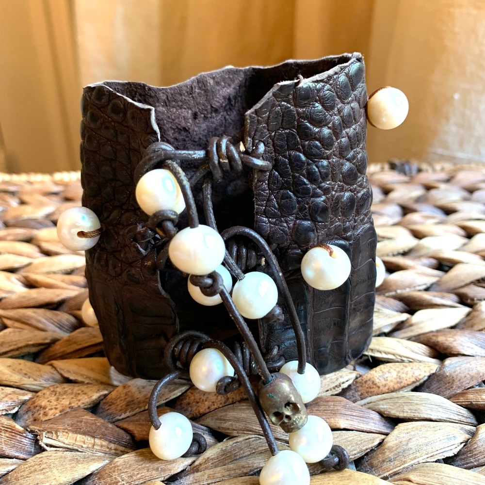 Sweet Olive Crocodile Cuff with Large Fresh Water Pearls